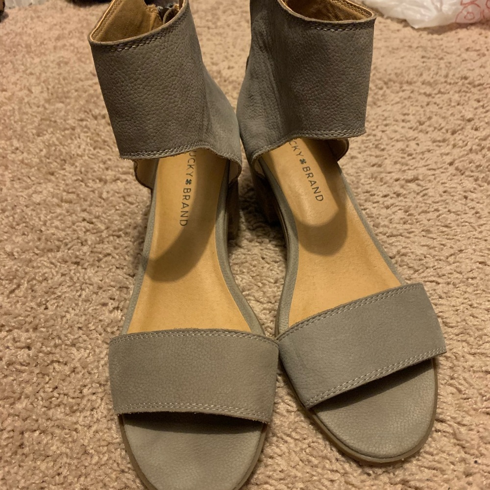 Lucky Brand Shoes Size 8